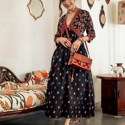 Black & Orange Ethnic Motifs Printed Maxi Dress